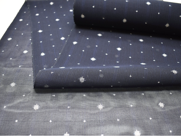 瀧右衛門 夏塩沢着尺(本田利夫・三本井桁絣) | 商品紹介 | 染と織たかはし